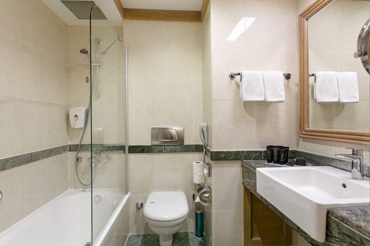 imagini hotel DOBEDAN SIDE